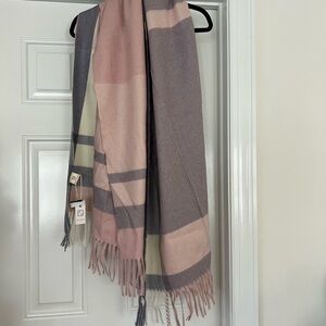 Elegant Pink and Gray Plaid Scarf